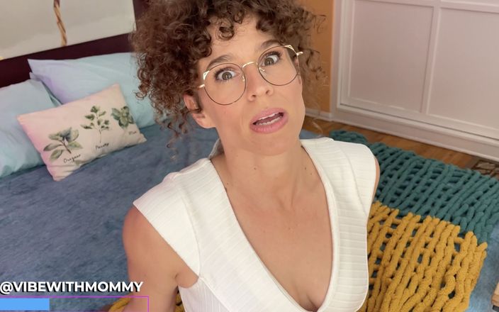 Vibe with mommy: La bite non circoncise ne fait pas la coupe