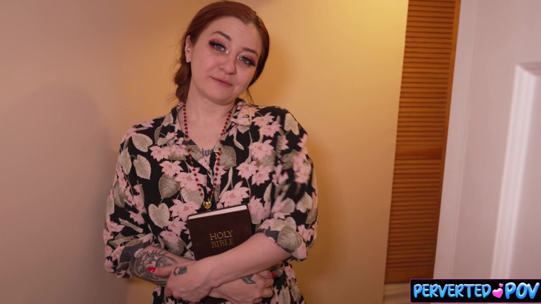 Perverted POV: La hijastra del pastor viene para el estudio bíblico