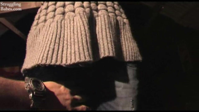 Submissed: Nô lệ trong chuồng