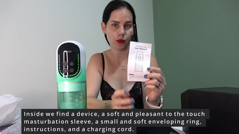 Anna Sky: Anna Unboxes Testet Xspacecup-masturbator Und Gibt Footjob