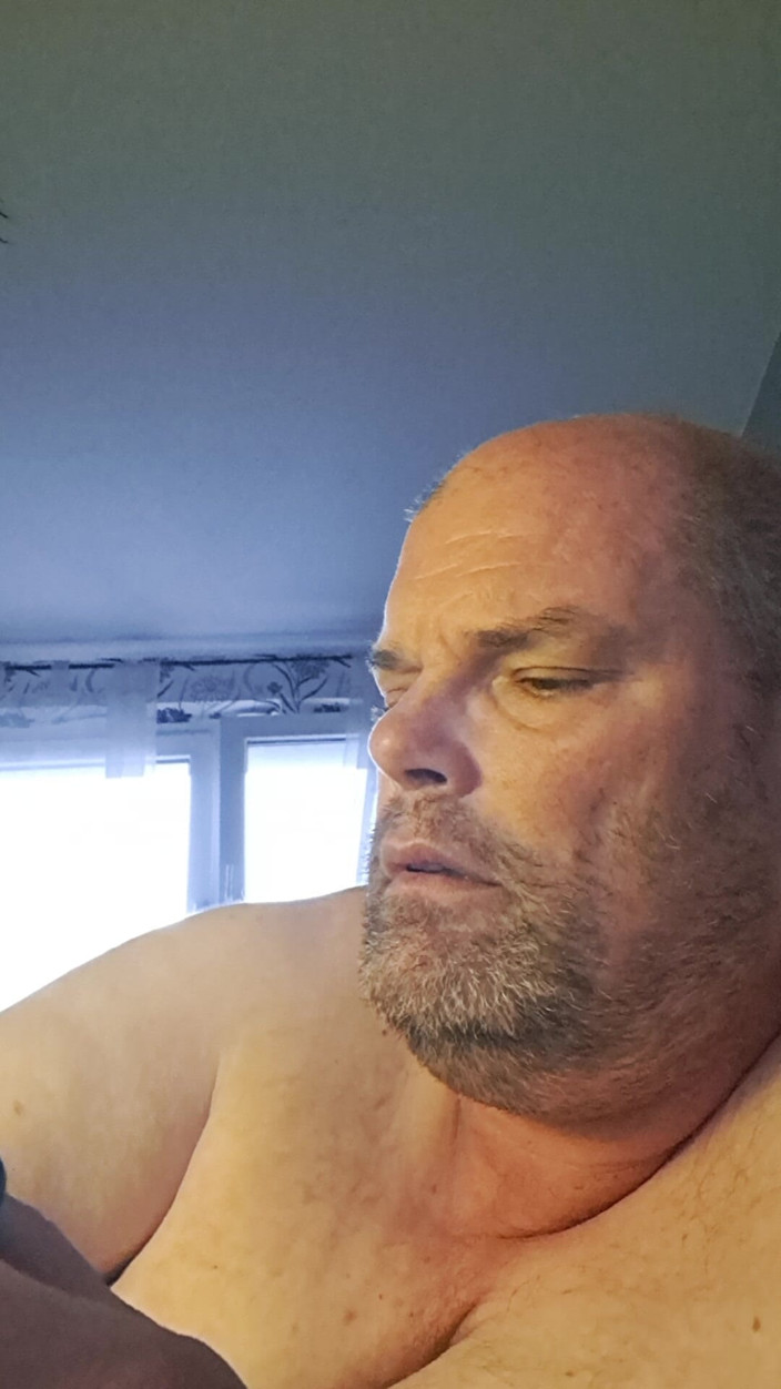 Fickspecht: Deep, Deep in the Slut Ass