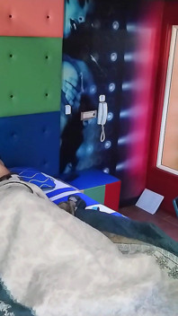 Amatérský camateur paroháč si užívá svou sexy manželku šukat,educkold si užívá jeho sexy manželku, která je ošukaná
