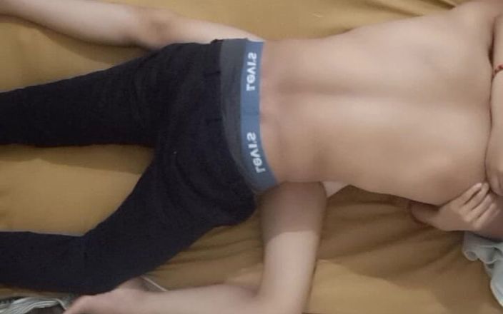 Raitorani: Hôn cô đơn, nó đã được ghi lại trên camera