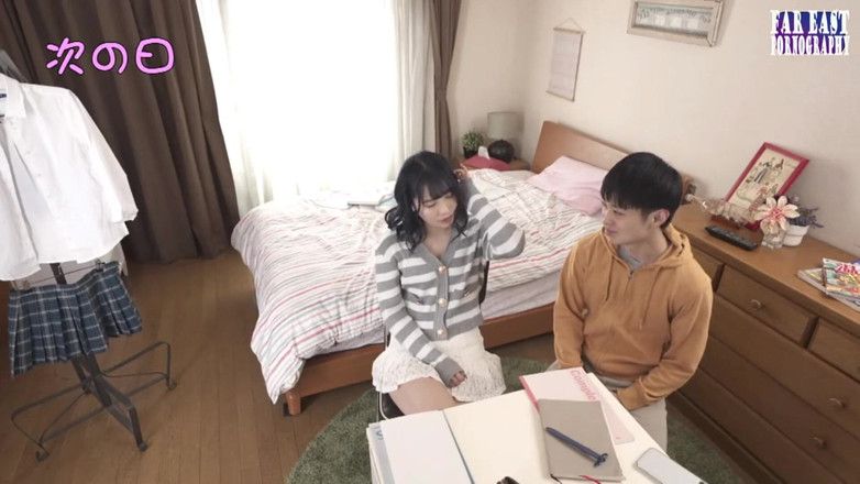 Far East pornography: Bez majtek, bez wstydu !? Dzikie uwodzenie Gals, które pozostawiło jej...