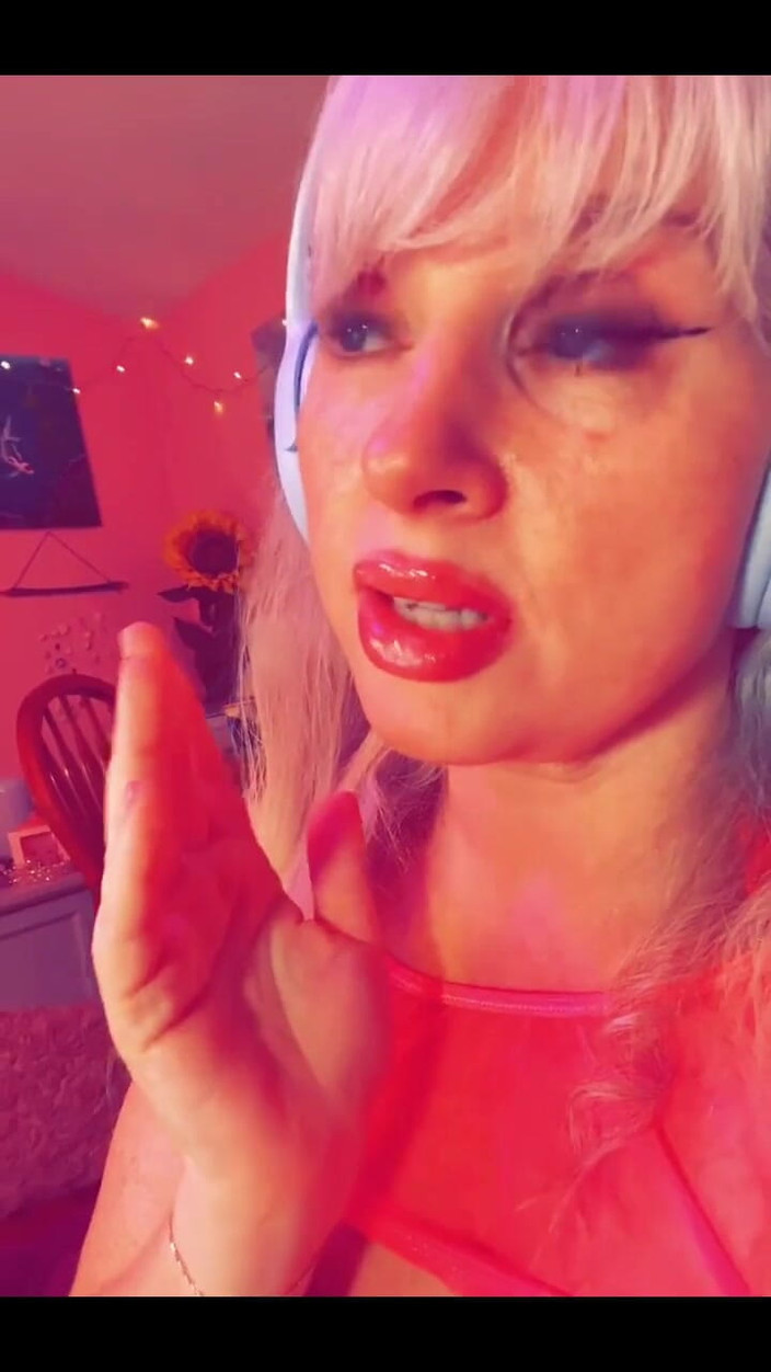 PaintedRose: Kesengajaan untuk berbuat mesra