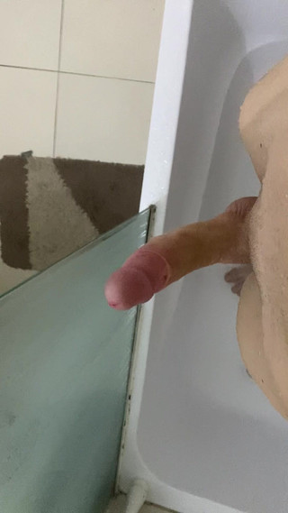 Twink Mich: Bisa cuci kontolku nggak?