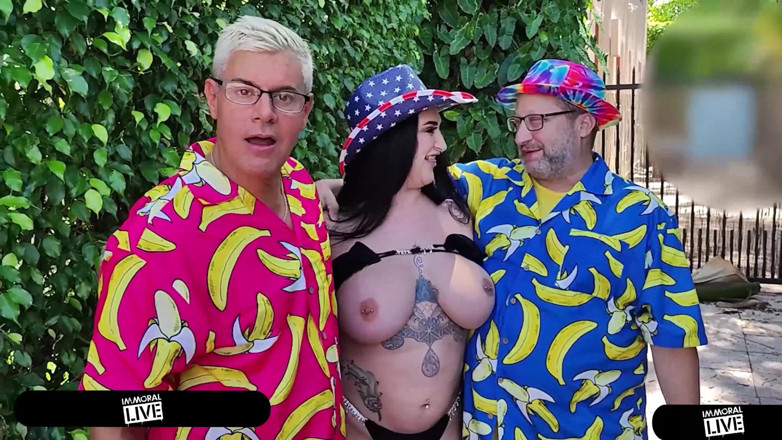 Immoral Live: Super Tits Sugarbaby Avalon Mira Double Pussy Penetrated for First...