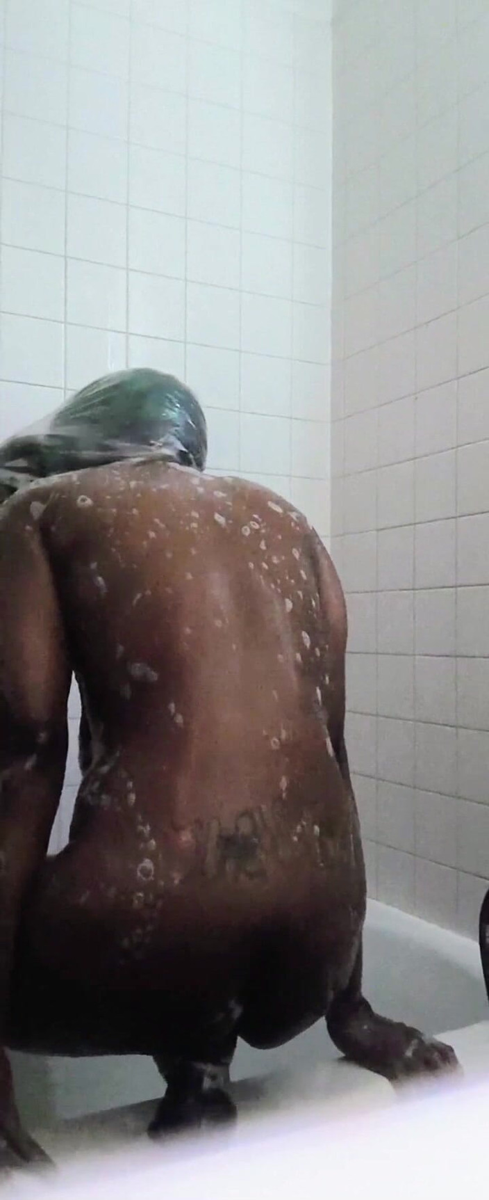 Perswayzion Xstacy: Jízda ve sprše