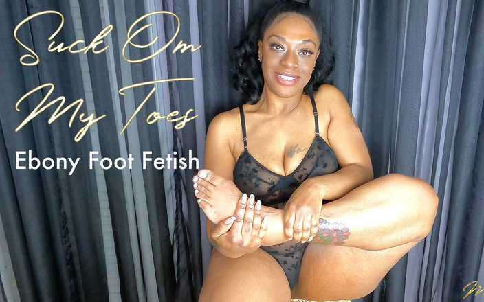 Miss-Safiya: Sát mi prsty na nohou