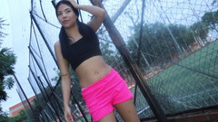 Vanessacoxxx: Ho fatto jogging e ho trovato una bella ragazza magra...