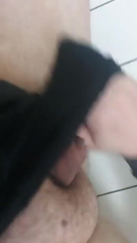 Sadistic Tier Sahaja. Zakar Smegma saya kelihatan begitu kecil selepas bangun. Mahu Merasai Ia Tumbuh Dalam Mulut Awak?