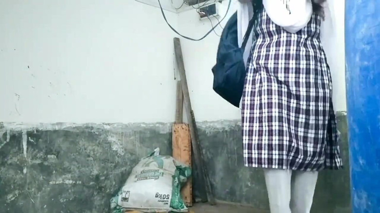 Fantacycutting: Indian Student Girl Secretly Calls Her Teacher and Gets Her...