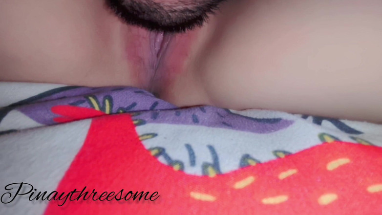 Pinay Threesome: Mâncând pizda lui Pinkies. cea mai tare cea mai tare...