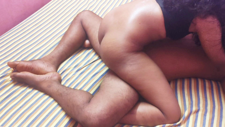 VillageBlackfairy: Adik tiri dientot sama temannya sendiri