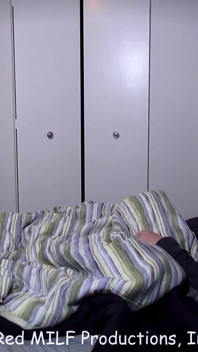 Un beau-fils jaloux baise sa belle-mère