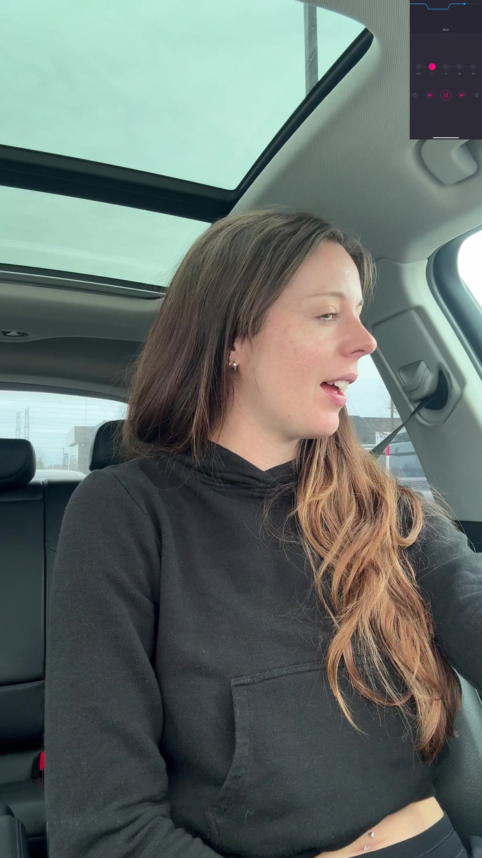 Nadia Foxx: Kanadisches hottie kommt in die fahrt durch!