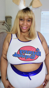 Distracting You with Tits