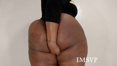 Big black clapping booties: Naolejovaný a pleskající můj nevysvětlitelný zadek, epizoda 0