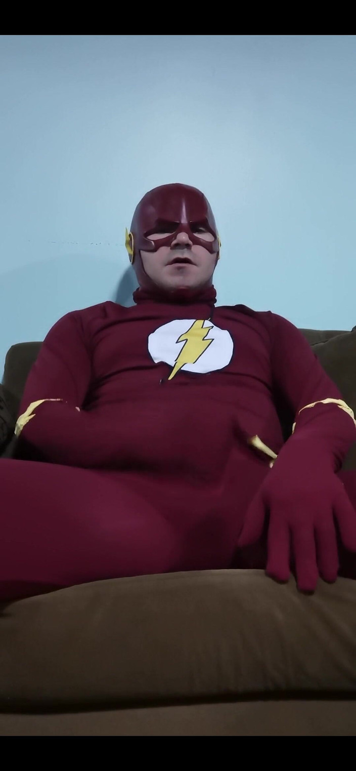 Rokkuman: Il cosplay flash si sega