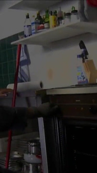 Rondborstige milf sexy Susy houdt van anale seks!