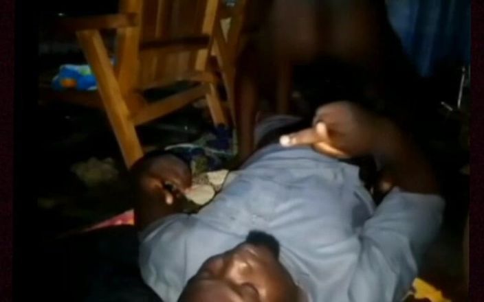 Viporn sex bais: Une belle-mère et son beau-fils baisent