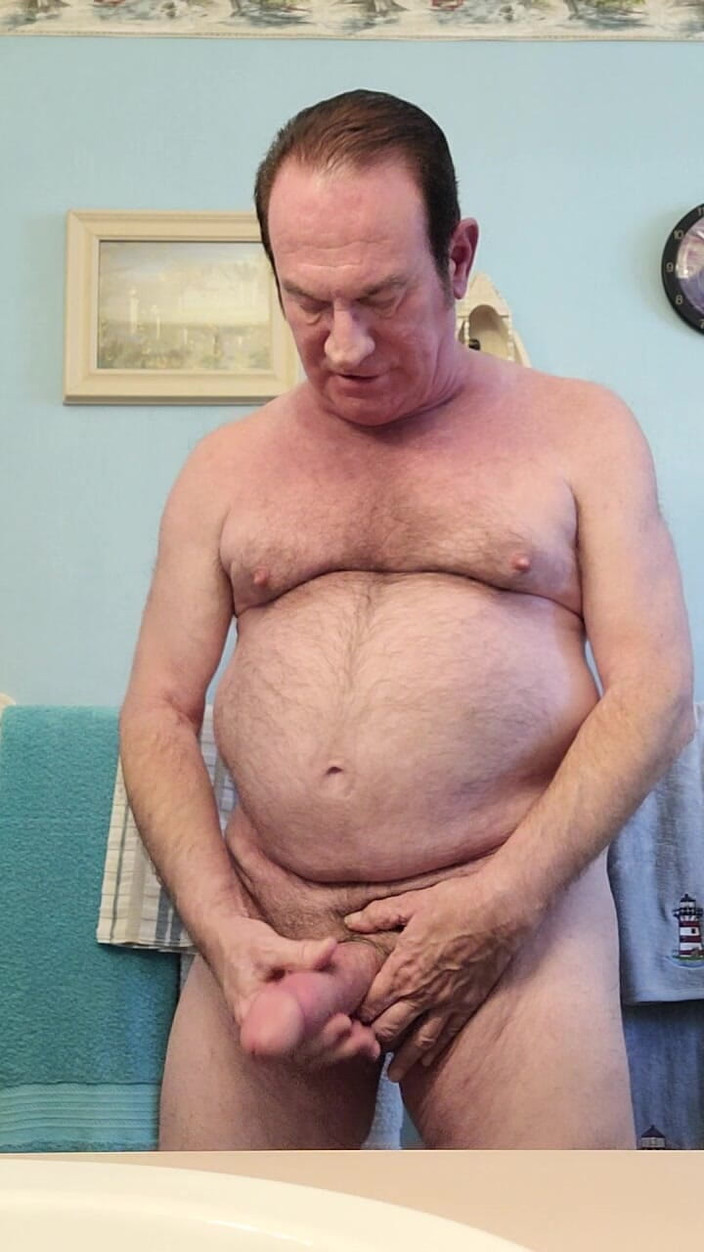 DaddyLNargo: 자지를 때리기