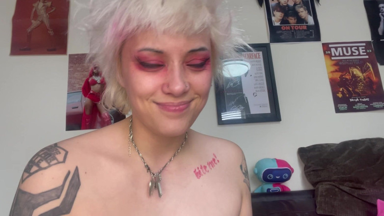 Glitterqueen1999: Mov Me My Boyfriend and His Tiny Best Friend