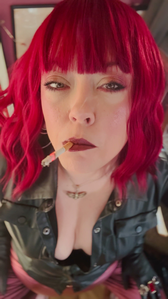 Tina Snua: Your Mistress Tina Snua Dressed in Leather Chain Smoking 2 Cork...