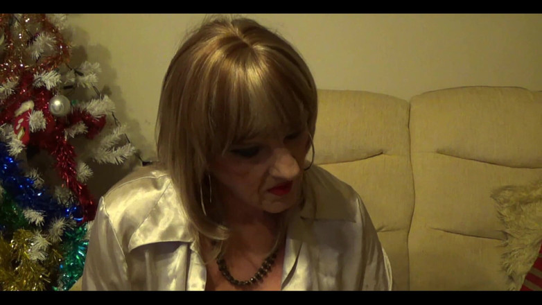 Mature Tina TV: Сеанс куріння