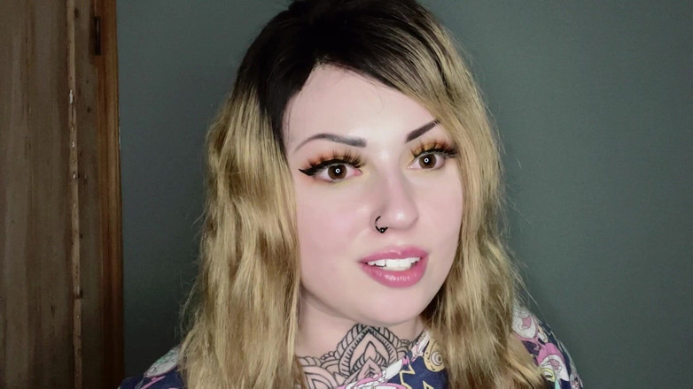 Miss Valentina: 비밀의 웨지 컴머