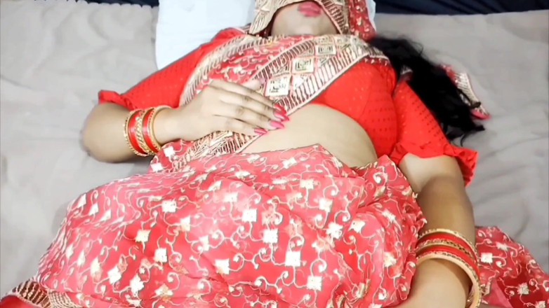 Sexykajalbhabhi: Une belle-mère apprend le sexe à son beau-fils, vidéo complète, indien