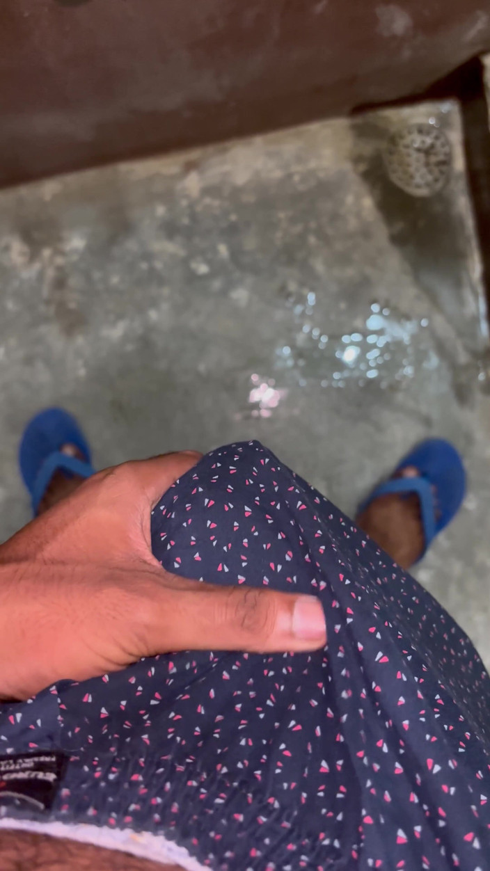 ISHNAV: Мастурбація з моїм красивим пірсингом і вирізаним членом