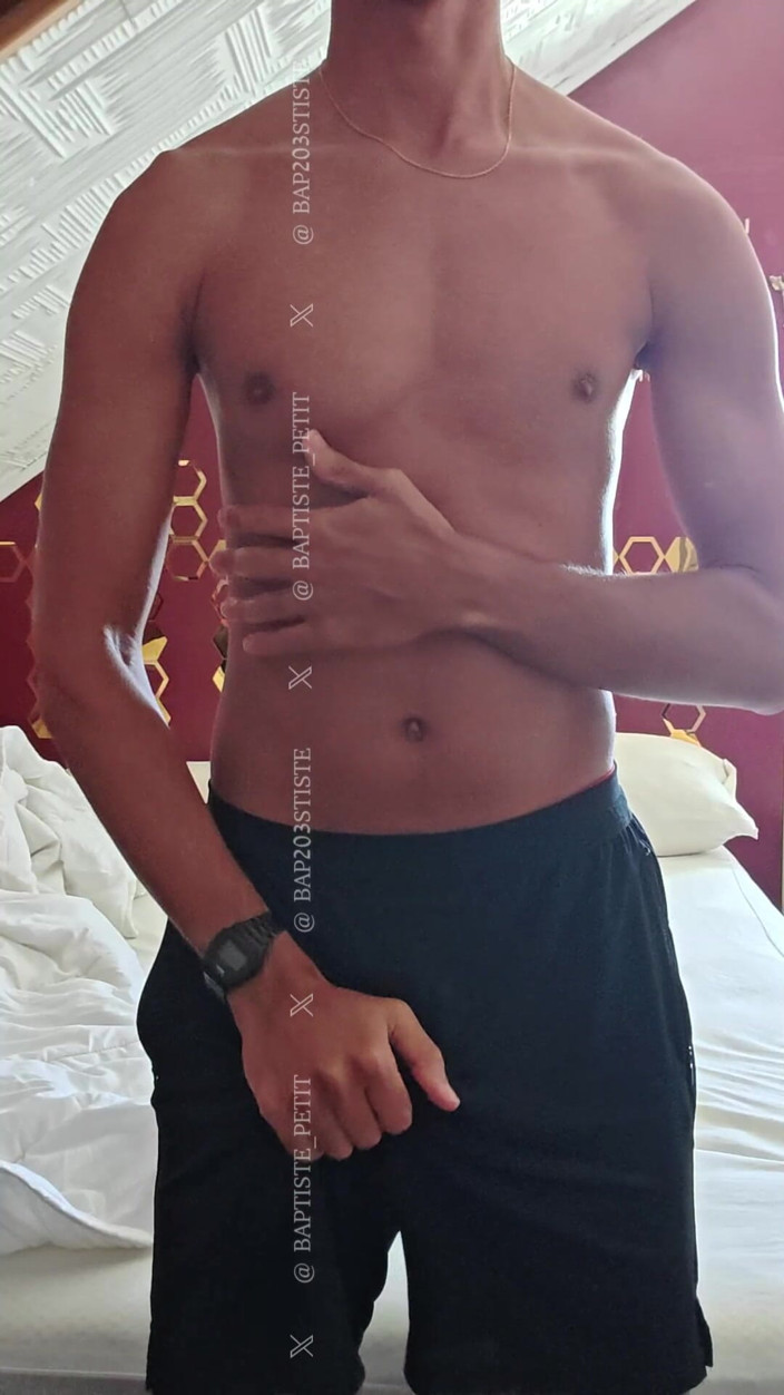 baptiste_petit: Je Me Gode.