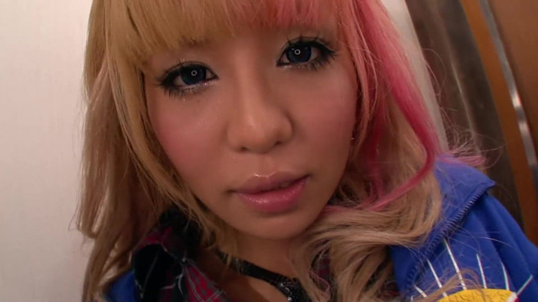 Pure Japanese adult video ( JAV): Blonde Japanese babe squirts and blows a big cock POV...