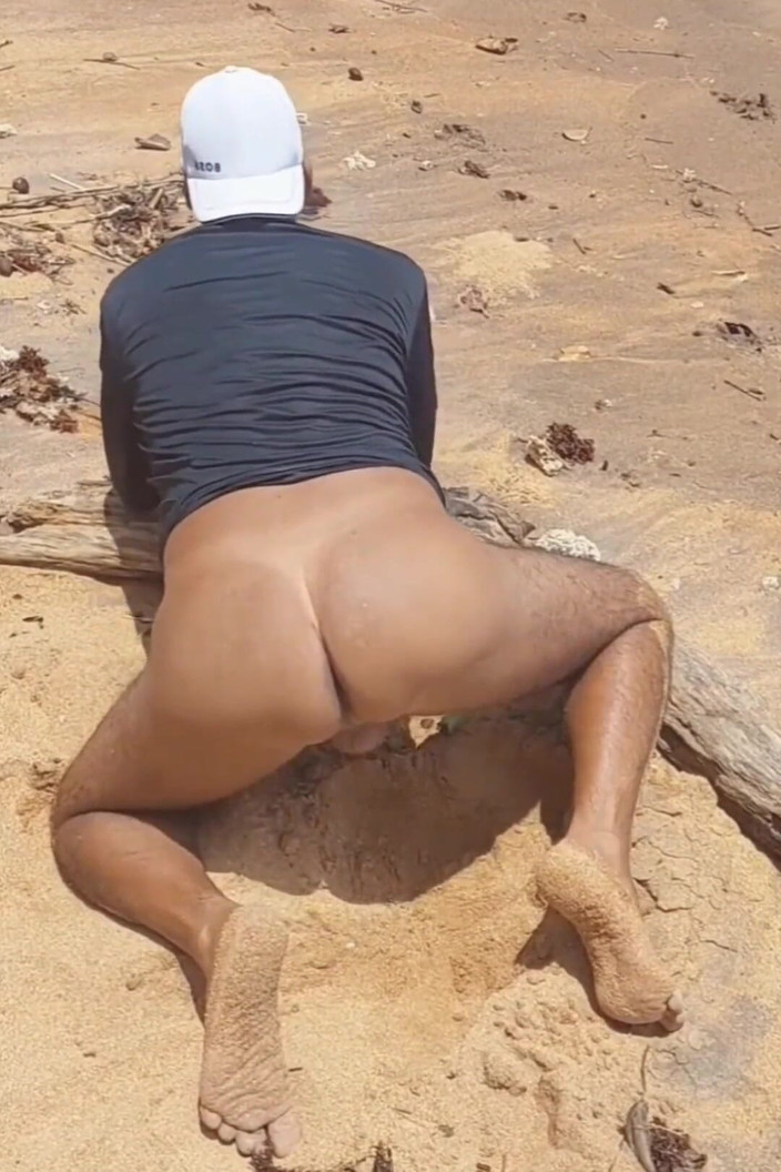 Ladysilvas: Ледісільва моя сексуальна дупа на пляжі