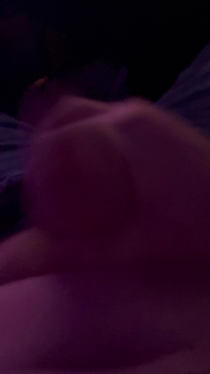 Respawn Daddy: Gioco notturno di masturbazione