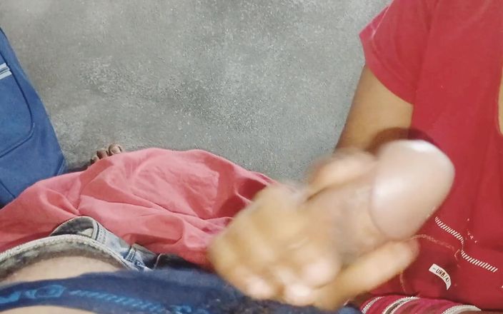 Sexy_girl_nehu: Stříkání do pusy Desi Bhabhi vynikající sání velkého černého ptáka svět...