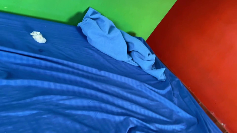 Crisanto999: 내 새엄마와 큰 엉덩이로 미시