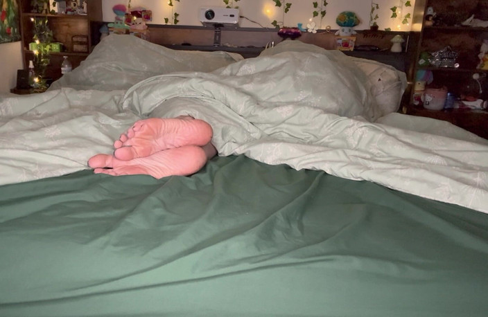 Peppermint Giantess: Saiz Mengantuk 16 Tapak