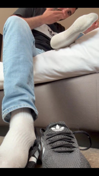 Just Arrived in Manchester with My Sweaty Socks on! Who Sniffs?
