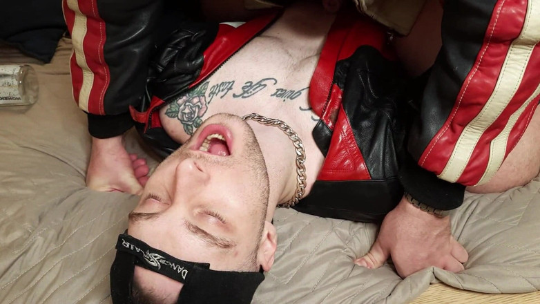 KinkySirius: Rus Kink Hunk Meniduri Kinkysirius Keras: Memukul, Merangkap Di Mulut...