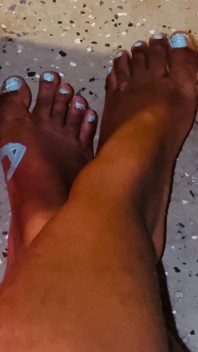 Painted Toes