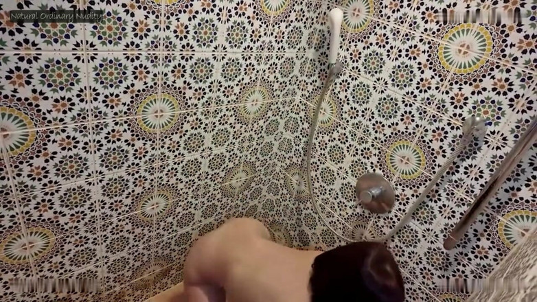 Studio Modern Shunga - JAV: Onschuld fades - een kwetsbare verpleegster stapt over grenzen heen, valt...