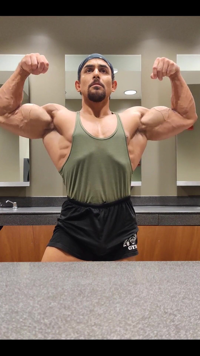 Benji Bastian: Slechts één van de talloze video's die ik heb.