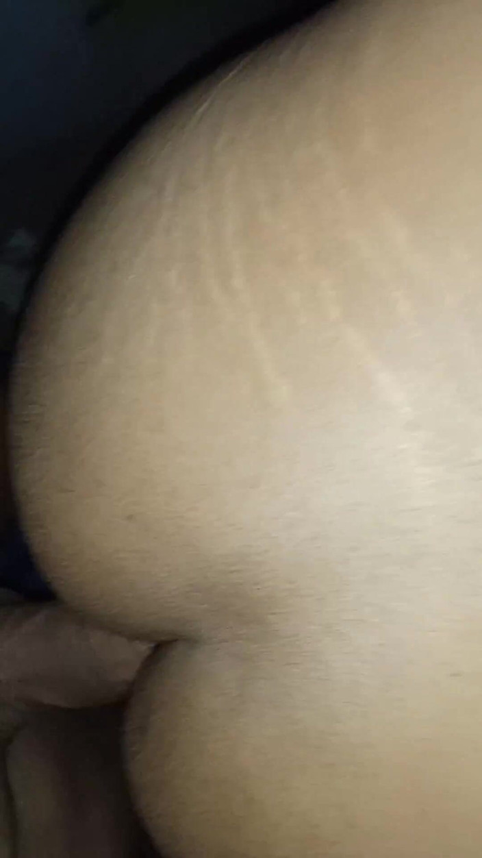 Robtinyx boy: Eu ofereço a bunda de graça