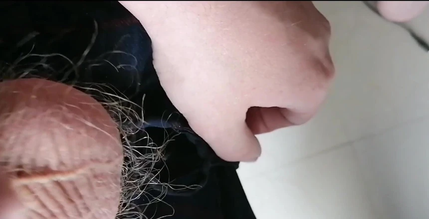 Dirty Talking Guy: Close-up provocando pau e gozada