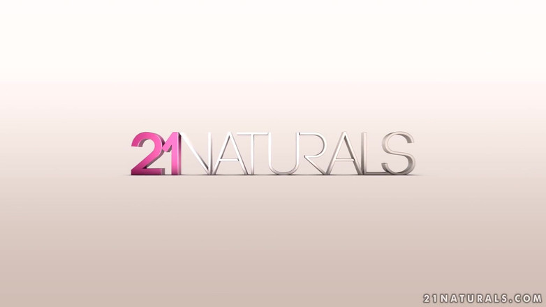 21 Naturals: 21 naturals - el glorioso sueño anal erótico de Milena Devi...