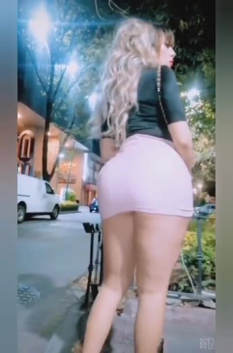 Barbietransxxxx: Tranny anal sex outdoor hardcore
