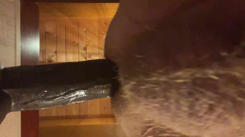 Almaviva: Närbild av morfars bollar och penetrationen av hans 50 cm långa...