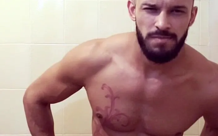 Romulo Bordoleto: Sensually